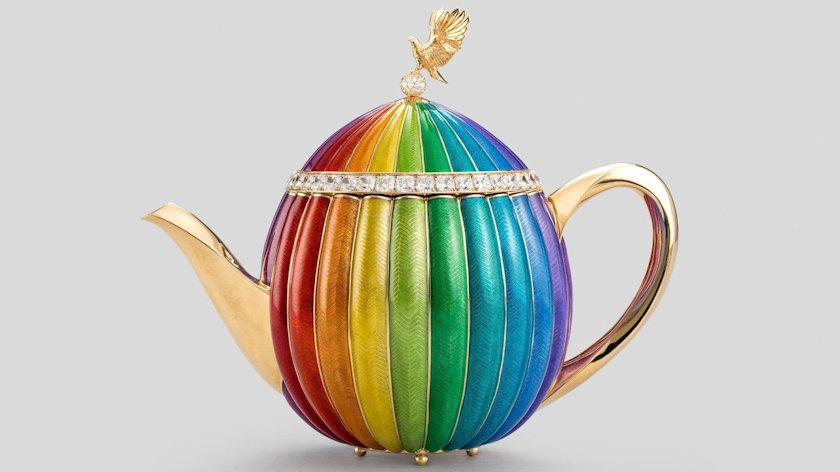 rainbow teapot